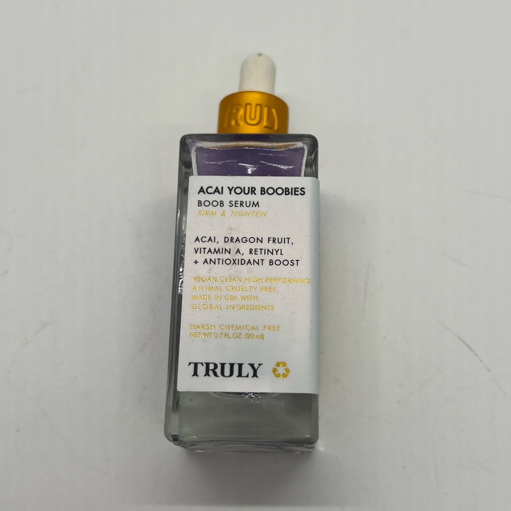 NWT TRULY Acai Your Boobies Firming Post-Shower Boobie Serum 0.7 oz/20 ml